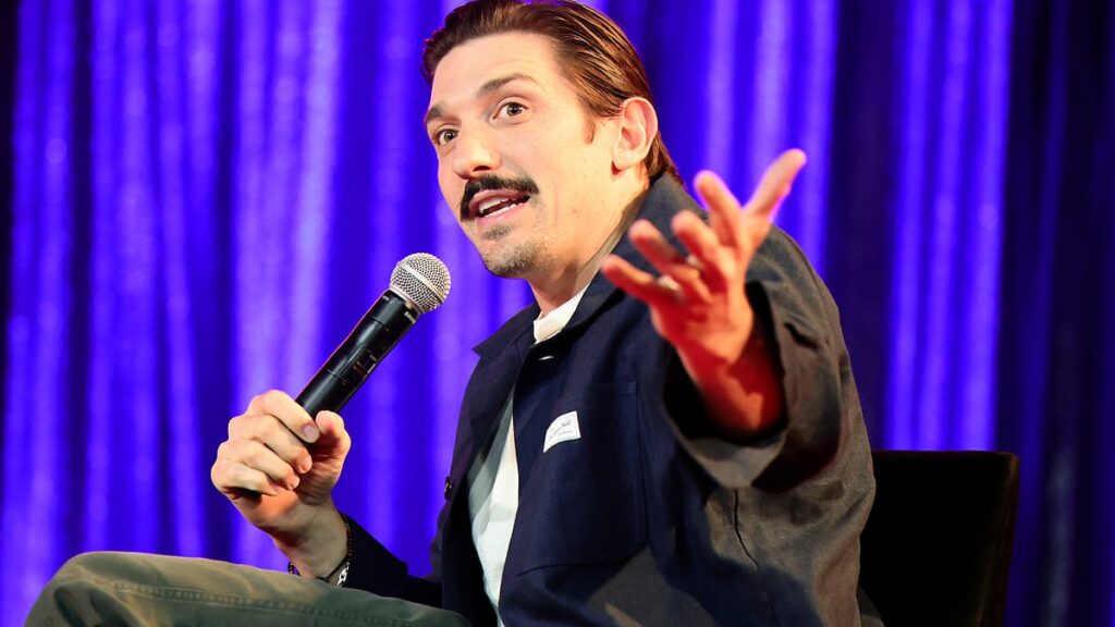 Comedian podcaster breaks free from Trump 'cult' after betrayal