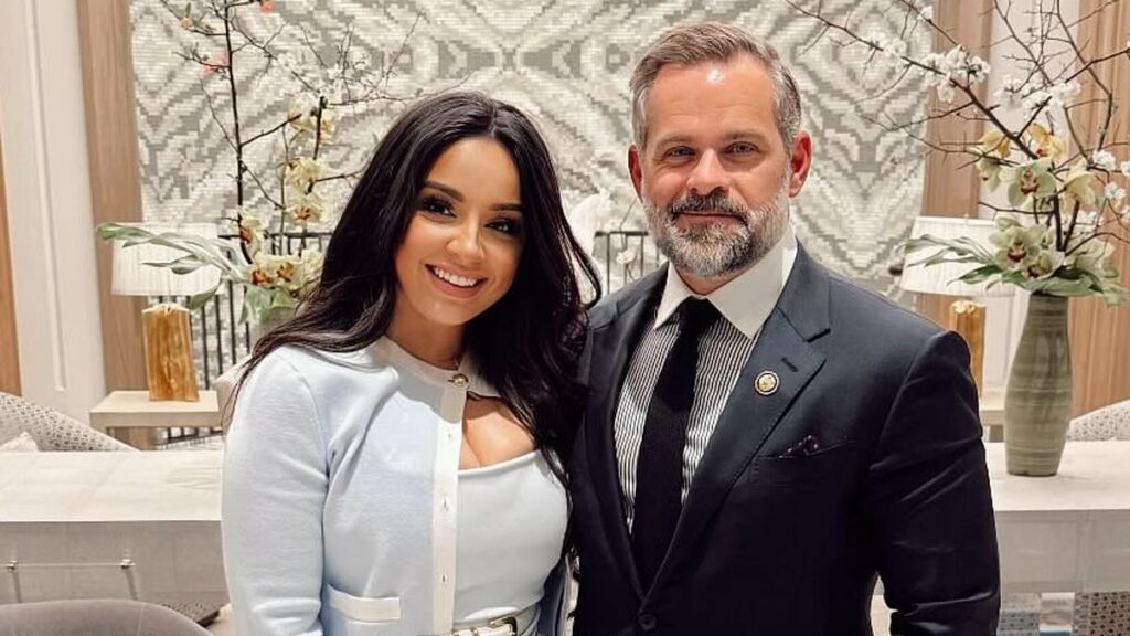 Congressman being evicted from his ultra-luxurious DC penthouse