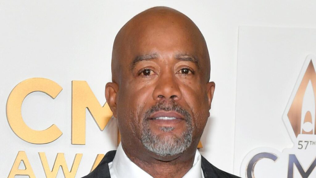 Country star Darius Rucker unexpectedly ends concert mid-set