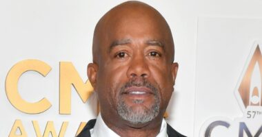 Country star Darius Rucker unexpectedly ends concert mid-set