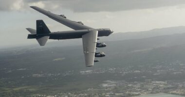 Delta flight swerves to evade speeding B-52 bomber in near miss