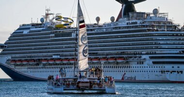 FBI investigating death on board Carnival Dream cruise ship