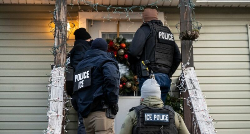 Federal judge tosses Trump administration's ‘sanctuary city’ lawsuit against Illinois