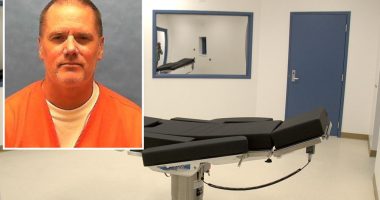 Florida man who killed his family after wife sought a divorce is set for execution