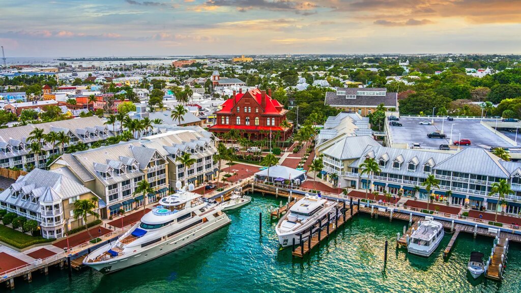 Florida tourist hotspot nearly becomes sanctuary city before leaders reverse ICE policy