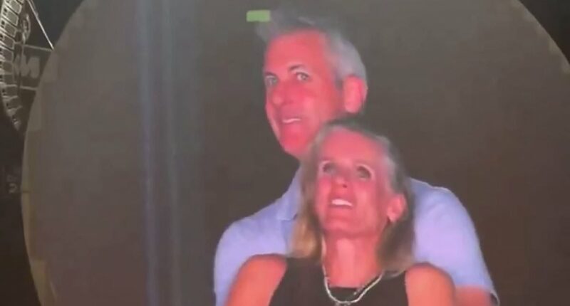 Former colleague reveals what he thinks of Coldplay Kiss Cam CEO
