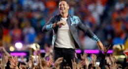 Chris Martin of Coldplay performing at the Super Bowl 50 Halftime Show.