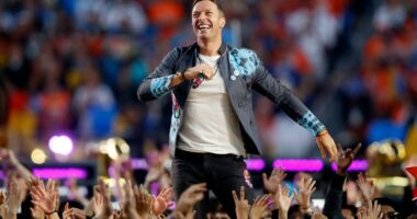 Chris Martin of Coldplay performing at the Super Bowl 50 Halftime Show.
