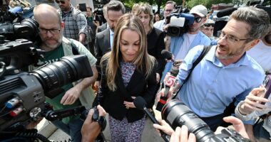 Grand juror charged with leaking confidential information in Karen Read case