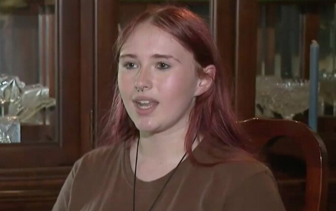 Teen describes alligator attack.