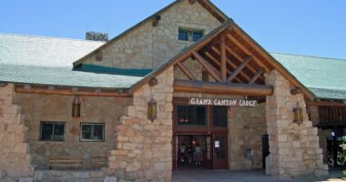 Front entrance of the Grand Canyon Lodge.