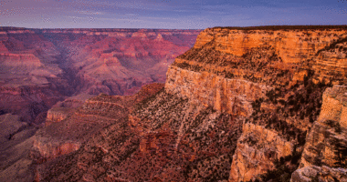 Hiker dies on iconic Arizona park trail during extreme summer heat
