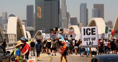 ICE agents blasted for arresting migrants at LA car wash on July 4