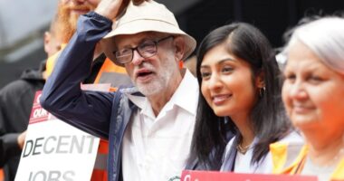Jeremy Corbyn (2nd left), Zarah Sultana, MP for Coventry South and Mick Lynch, general secretary of the Rail, Maritime and Transport union (RMT) (right) on the picket line outside London Euston train station. Picture date: Thursday August 18, 2022. PA Photo. Rail services are set to be severely disrupted as members of the Transport Salaried Staffs Association (TSSA) and the Rail, Maritime and Transport (RMT) union strike in a continuing row over pay, jobs and conditions. See PA story INDUSTRY Rail. Photo credit should read: Stefan Rousseau/PA Wire