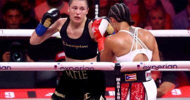 Katie Taylor BEATS Amanda Serrano at Madison Square Garden