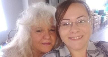 Photo of Beverly Gumm and Christina Combs.