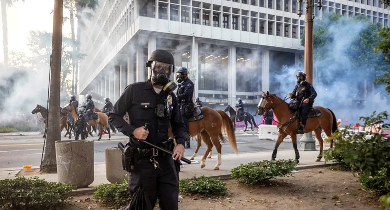 LA officials charge over 40 anti-ICE protesters who allegedly assaulted officers, horses and threatened child