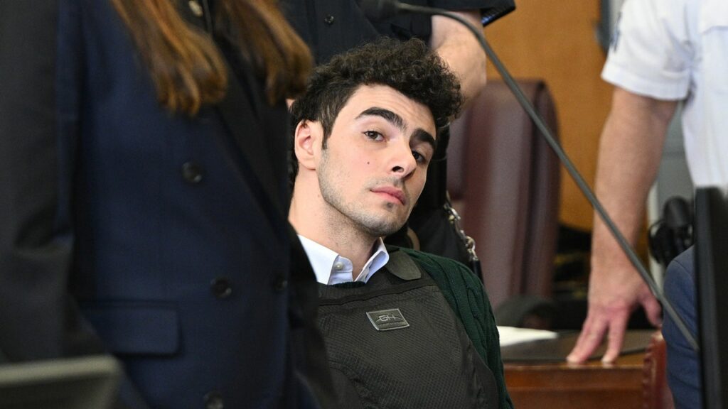 Luigi Mangione’s lawyers slam ‘vague’ allegations, demand feds show their hand in ‘barebones’ CEO murder case