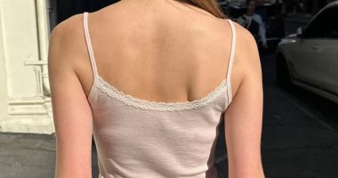 Parents tell babysitter she won't be paid because of her lace tank top