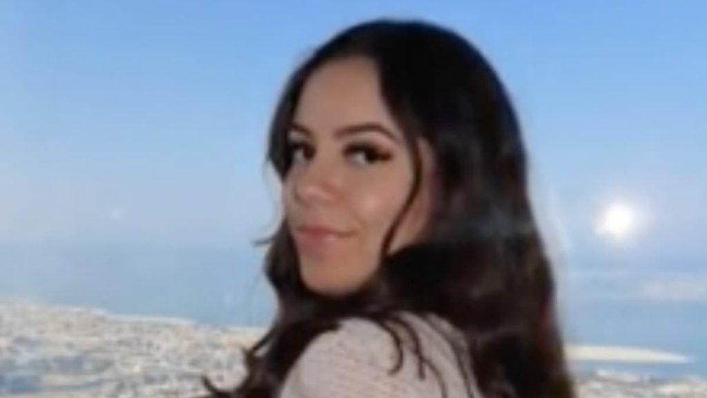 Police officer, 26, dies days after receiving popular plastic surgery