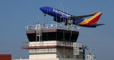 Southwest passengers hurled out of seats and onto plane's CEILING