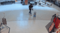 Surveillance video shows 26-year-old man grabbing toddler from mall play area before arrest for abduction