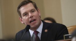 Swalwell challenges Gutfeld to bench press contest