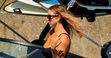 Sydney Sweeney sparks romance rumors with hunky mystery man