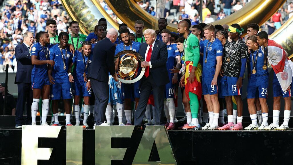 Trump bizarrely gatecrashes Chelsea's Club World Cup trophy lift