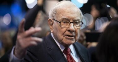 Warren Buffett's quiet moves send shockwaves through Wall Street