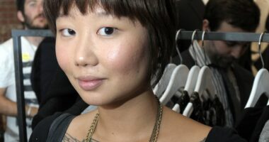 Woman reveals how she seduced men to con them out of thousands