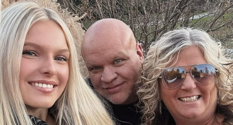 Woman suffers horrific tragedy while enjoying daughter's softball game
