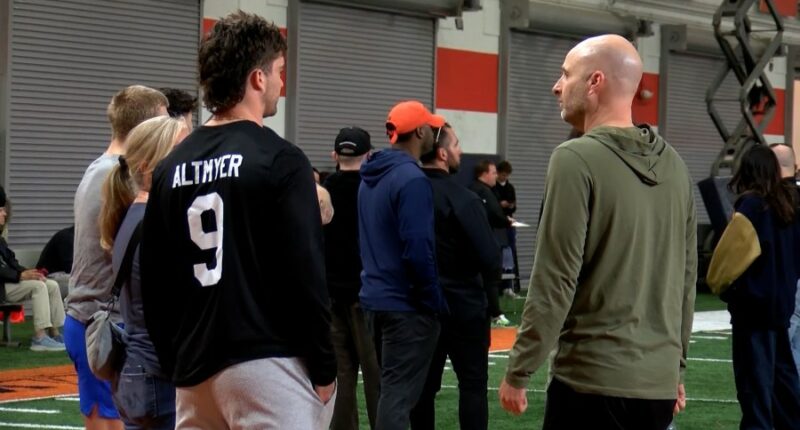 'He's ready for it' Altmyer thinks OC Barry Lunney can be a head coach