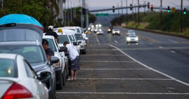 'Over-evacuation' may have prompted traffic problems before tsunami hit Hawaii, officials say