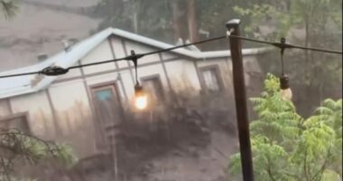3 dead as flash flooding hits mountain village of Ruidoso in New Mexico, officials say