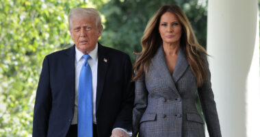 5 Times Donald Embarrassed Melania & Proved How Doomed Their Marriage Is