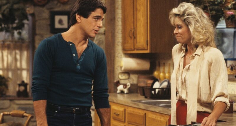 8 classic '80s sitcoms and where to stream them