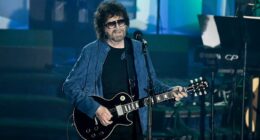 A London music festival cancels its final night after ELO's Jeff Lynne pulls out