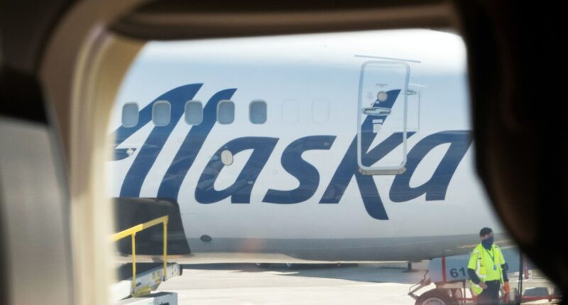 Alaska Airlines grounds planes amid computer network outage