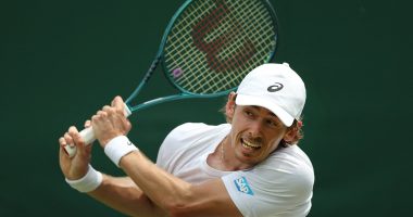 Alex de Minaur leads the charge as Aussies recover from disastrous opening day at Wimbledon
