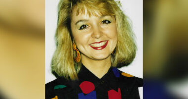 All About Anchorwoman Jodi Huisentruit's 1995 Unsolved Disappearance: "Someone Knows Something"