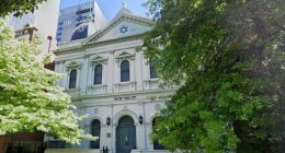 T﻿wo alleged attacks on Melbourne's Jewish community have unfolded overnight, with one targeting a synagogue.An unknown man entered the grounds of the synagogue on Albert Street in East Melbourne at 8pm yesterday.