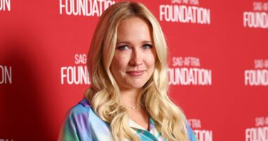 Anna Camp reacts to being SNUBBED for Emmy but is praised by fans