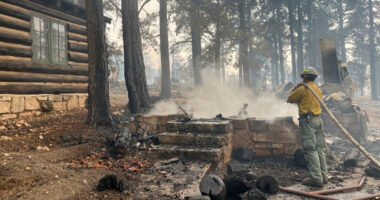 Arizona wildfire destroys a historic Grand Canyon National Park lodge and other structures