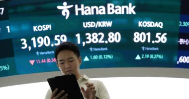 Asian shares mostly decline as worries continue over Trump's tariffs