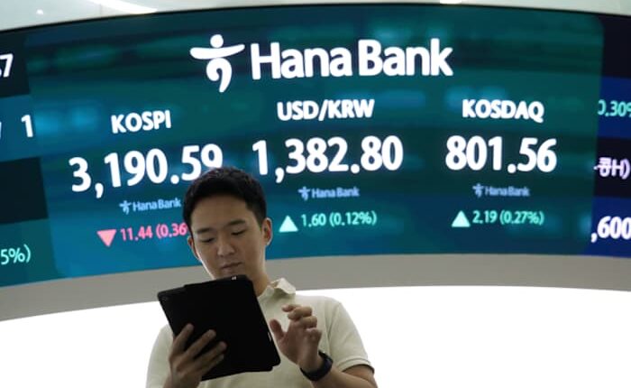 Asian shares mostly decline as worries continue over Trump's tariffs