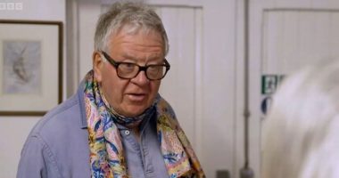 Bargain Hunt star issues devastating announcement as emotional fans rush to support him