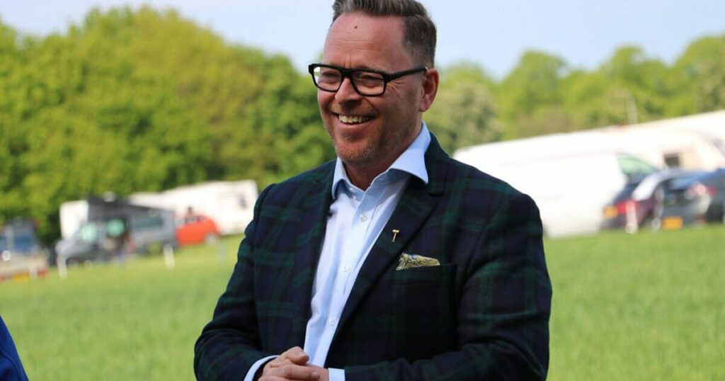 Bargain Hunt's John Cameron's life from heart attack to being 'forced to give up' job