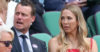 Bec and Lleyton Hewitt sit in FRONT of Nicole Kidman at Wimbledon