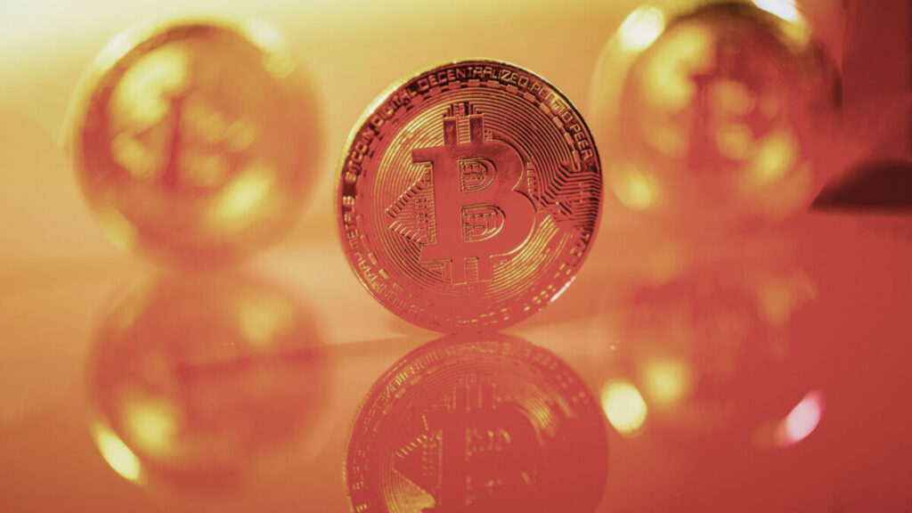 Bitcoin Dips Below $118K as Rally Cools, But Coinbase Sees Firm Ground Ahead